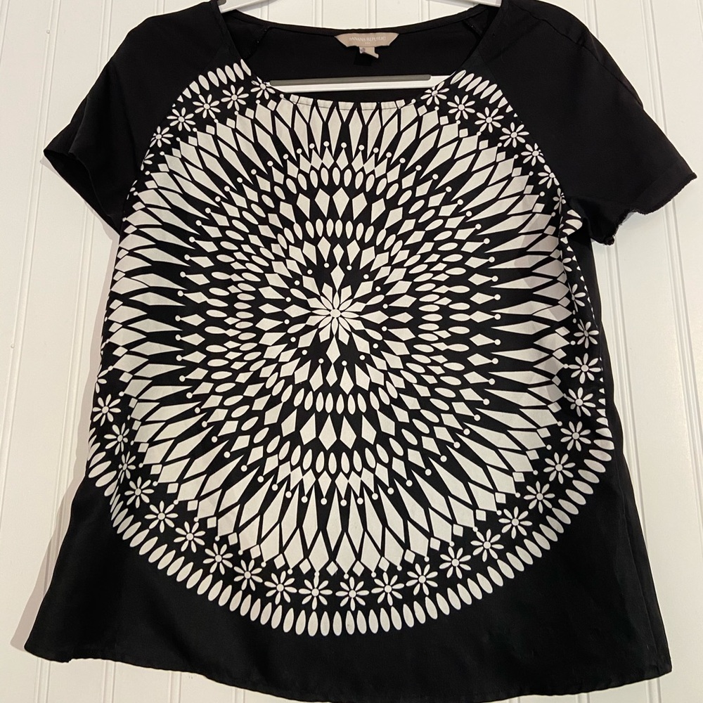 Very light t shirt